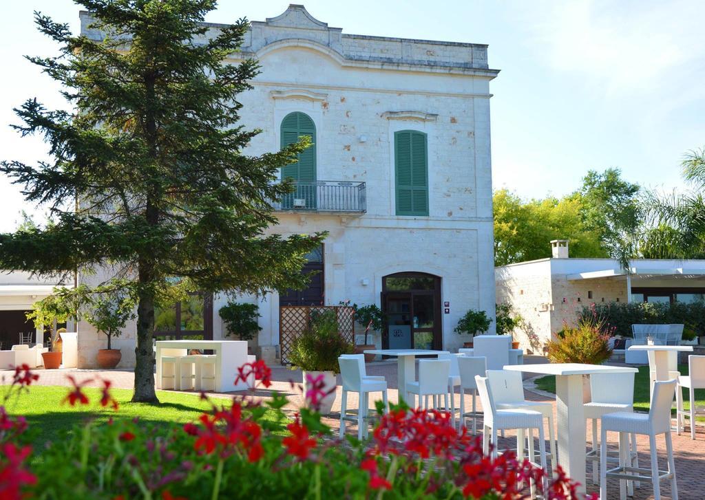 Masseria Torre Catena Resort & Restaurant โปลีญาโนอามาเร ภายนอก รูปภาพ