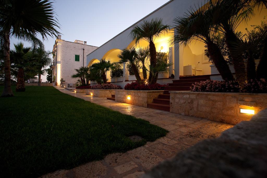 Masseria Torre Catena Resort & Restaurant โปลีญาโนอามาเร ภายนอก รูปภาพ